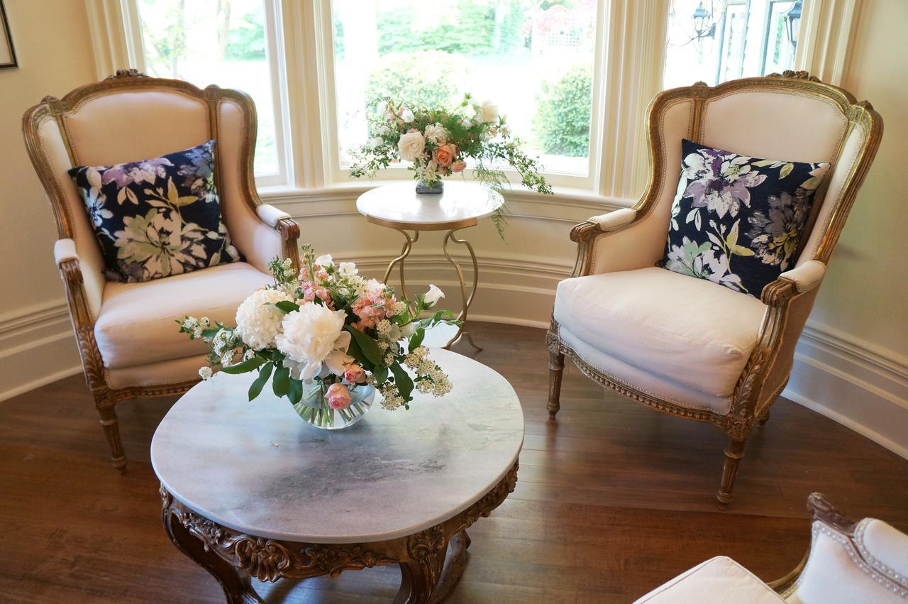 Lakewinds Country Manor Bed & Breakfast Niagara-on-the-Lake ภายนอก รูปภาพ