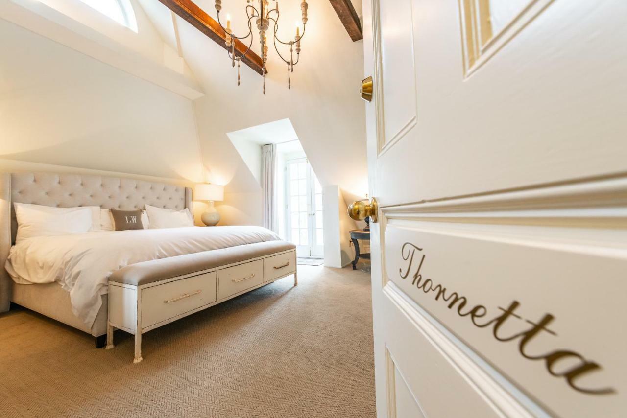 Lakewinds Country Manor Bed & Breakfast Niagara-on-the-Lake ภายนอก รูปภาพ
