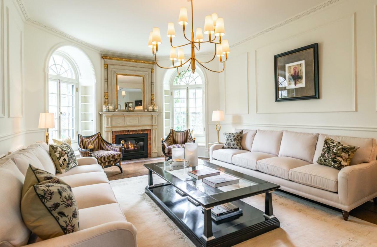 Lakewinds Country Manor Bed & Breakfast Niagara-on-the-Lake ภายนอก รูปภาพ